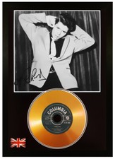 CLIFF RICHARD -- SIGNED PHOTO