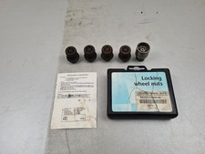 Toyota Yaris Avensis Prius