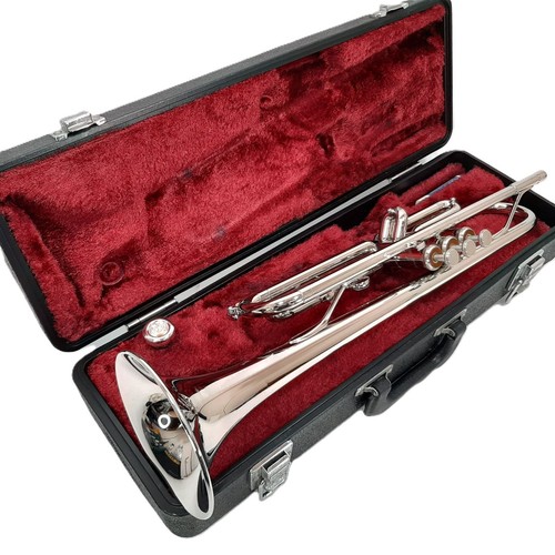 Yamaha ytr 1310 trumpet - bb,