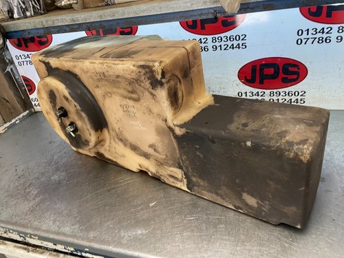 Plastic diesel tank - , 7101621-2
