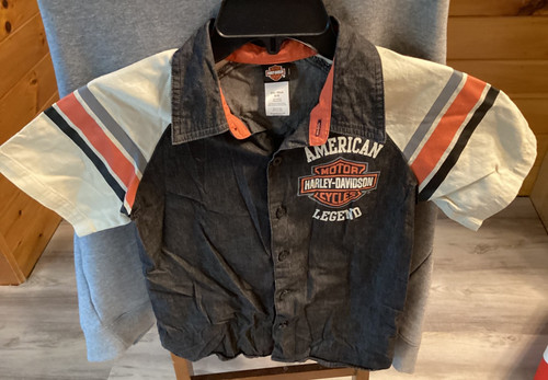 Youth harley davison - 8/10,