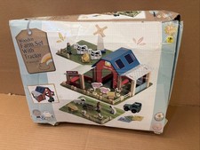 Ollie & Grace Wooden Farm Toy Play Set With Tractor - Tatty Box