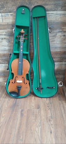 Antique german violin - german, bow