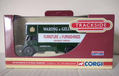Corgi trackside guy - corgi,
