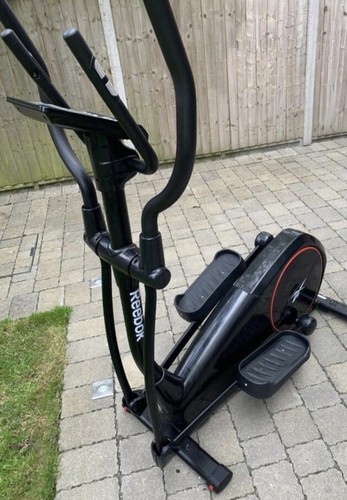 Elliptical reebok cross - z9,