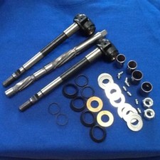 MG BRAND NEW PAIR OF MGB FRONT