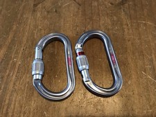 Petzl oval carabiners - ok,