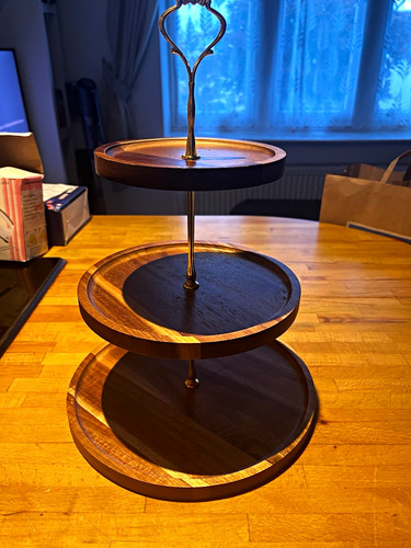 Tier round wooden - wooden, stand