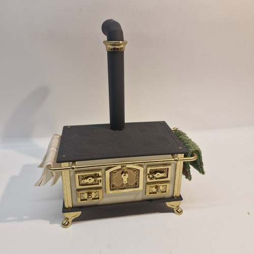 12th scale dolls - scale, house