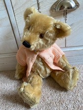 Traditional Artist bear -