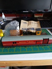 HORNBY DUBLO 2 RAIL BR TPO POST OFFICE ROYAL MAIL COACH SET. No Box