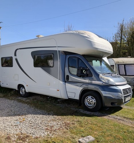 Auto trail apache 700 - auto-trail, fiat