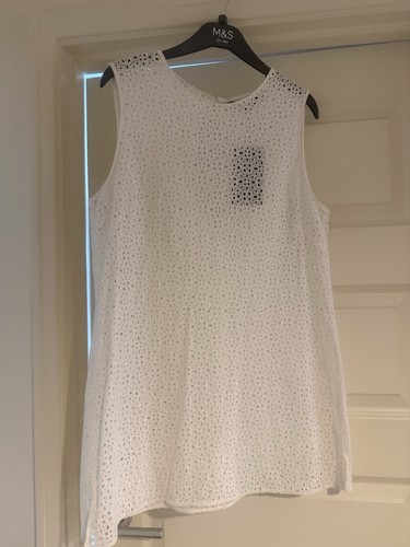 Bnwt zara white - bnwt,