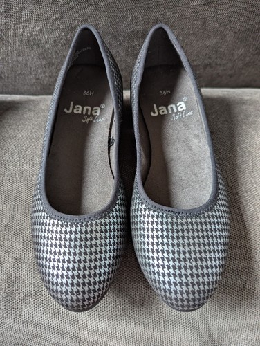 Ladies low heel court shoes - court,