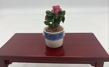 Dolls House Coffee Table And Plant In Pot By ‘Carol Mann’ - R : 19/10 (CH/249)