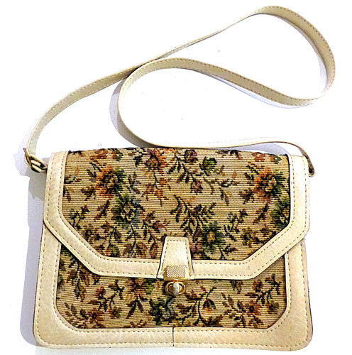 Vintage cream tapestry - 80's,