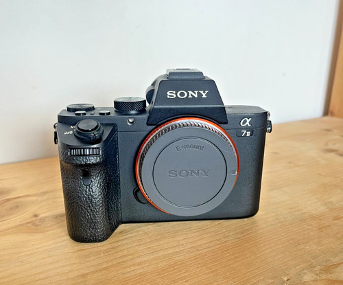 Sony alpha 24 - alpha, 24.3mp