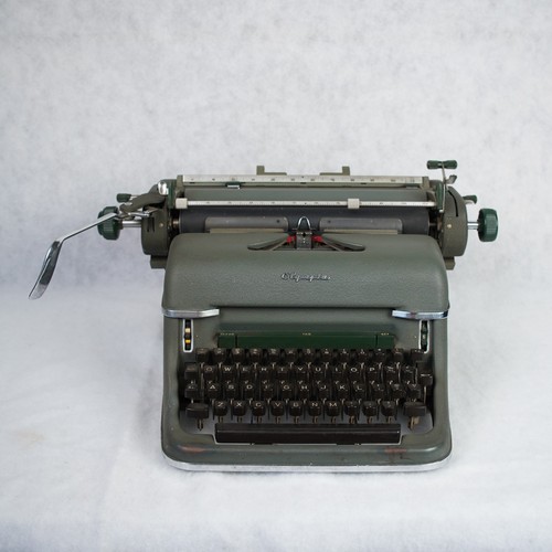 Vintage olympia deluxe - vintage,