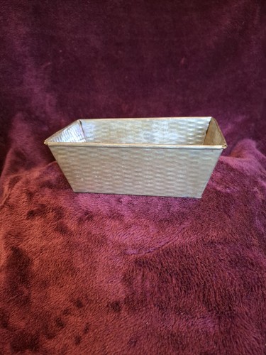 Vintage metal loaf - metal, tin.