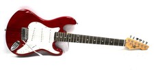 GEAR4MUSIC 3/4 Size 6-String ST-Style Electric Guitar In Red -T19