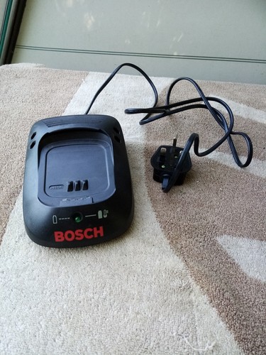 Bosch 18v battery - 18v, charger
