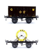 PROGRESS PRODUCTS 'O' GAUGE PAIR OF GW BROWN 10T FISH VAN & AEI CABLE DRUM WAGON