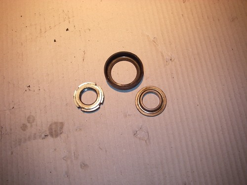 Control head nut triple clamp