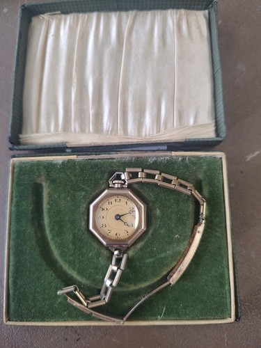 Antique ladies wristwatch - ladies,