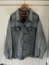 Men's Levi's XL Trucker Jacket - BNWT Blue Light Wash Relaxed Fit Denim Jacket