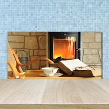 Kitchen rear wall splash guard