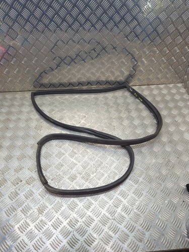 Discovery door rubber seal - rubber,