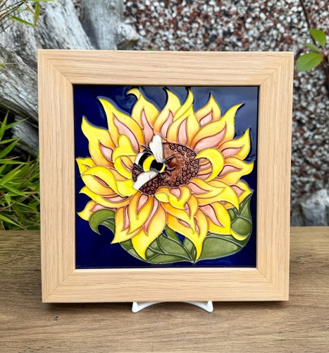 Moorcroft golden flower - moorcroft,