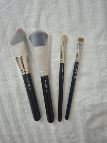 Set authentic mac - mac, professional