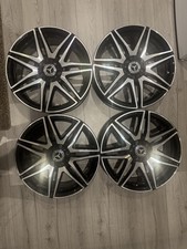  Genuine Mercedes V Class AMG 19 Inch Alloys 2 Yrs Old Never Refurbished, W447