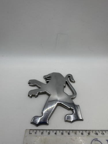 Peugeot lion car badge emblem - lion,