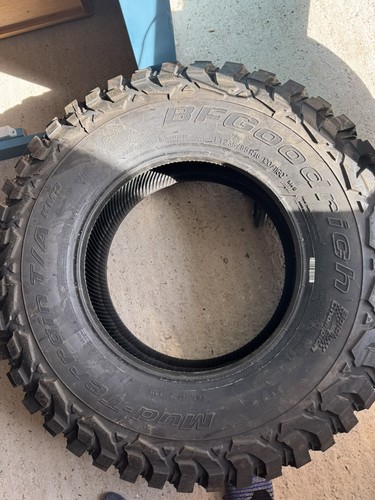 Tyre bfgoodrich 235 r16 km3 - 235/85,