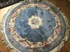 oriental rug 'China' circular 160cm diameter. Blue with pink/beige/brown detail