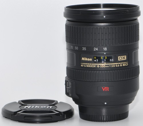 Nikon nikkor 200 - 18-200, mm