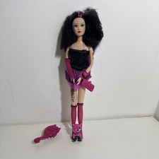 Steffi Love Gothic Chic - Doll With Pet, Bag And Brush