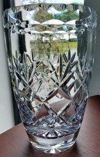 Royal Doulton Heavy Crystal Vase 6" Tall 3.75" Diameter