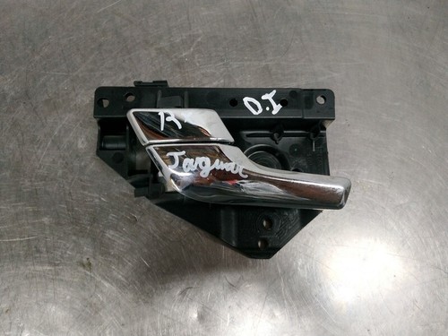 8x2322601bd front inner door - front,