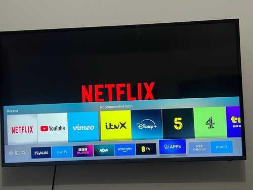 Samsung series - 6, tv