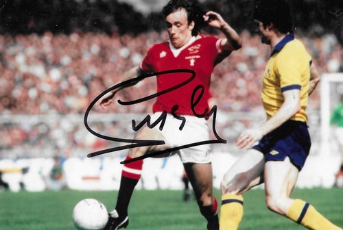 Sammy mcilroy signed - mcilroy,