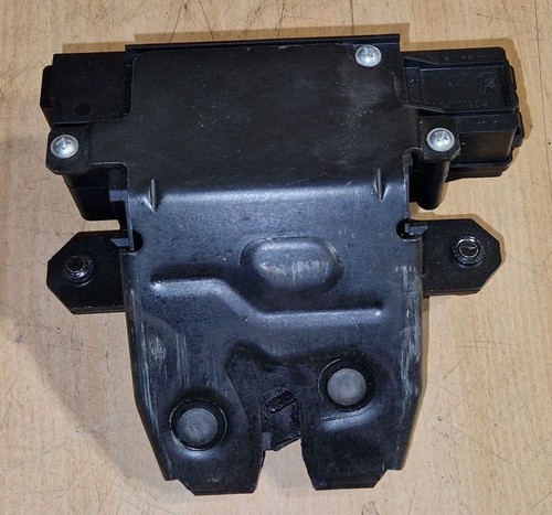Volvo s40 2004 tailgate trunk - 2004,