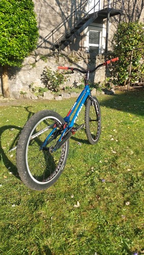 Clean trials bike - clean,