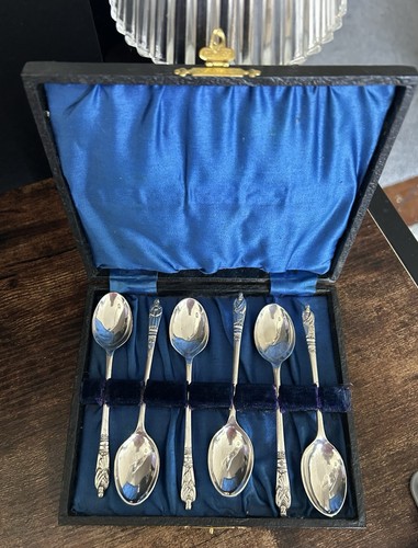 Vintage boxed set apostle - set, of