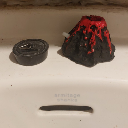 Air driven aquarium volcano - air,