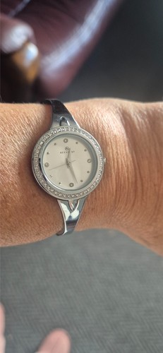 Accurist ladies watch - accurist,