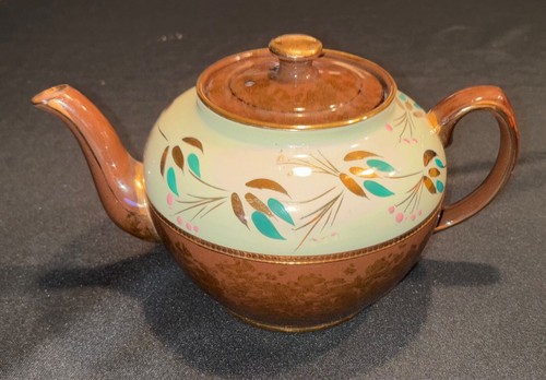 Sadler copper lustre tea pot - copper,