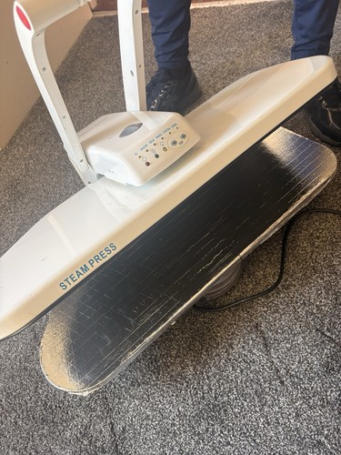 Laptronix steam iron - laptronix,